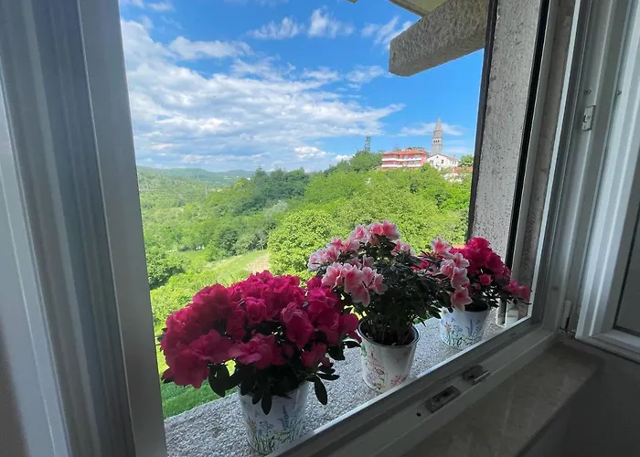 Apartment Kastel